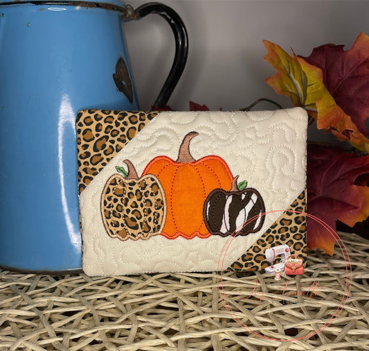 Simple Trio Pumpkin Mug Rug