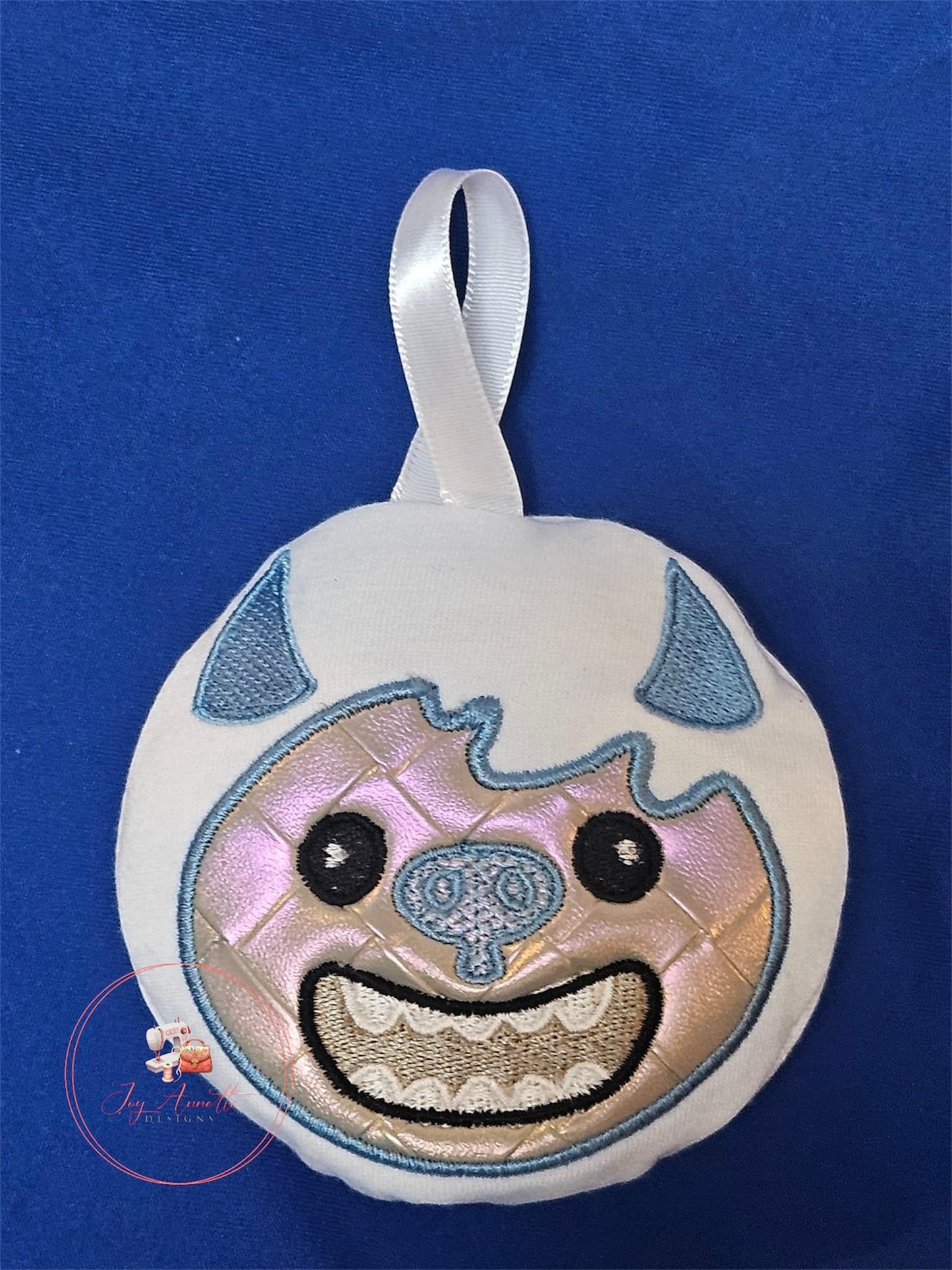 Abominable Stuffie Bag Tag