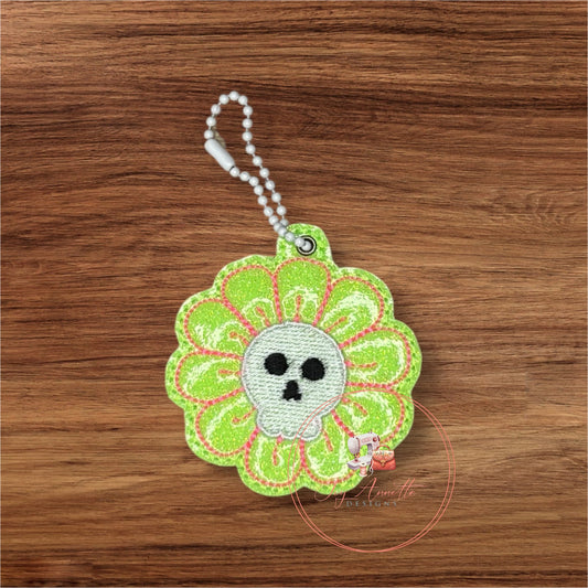 Skull Daisy Charm